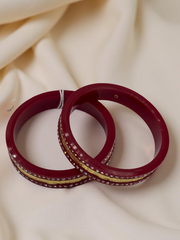 Dazzling Daily Elegance: 22K Gold Chip Daimond Comfort Bangles (Set of 2)