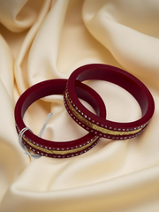 Dazzling Daily Elegance: 22K Gold Chip Daimond Comfort Bangles (Set of 2)