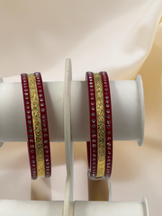 Dazzling Daily Elegance: 22K Gold Chip Daimond Comfort Bangles (Set of 2)