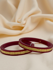 Dazzling Daily Elegance: 22K Gold Chip Comfort Bangles (Set of 2)