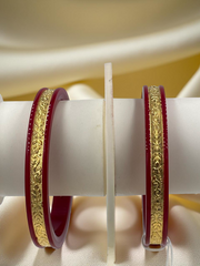 Dazzling Daily Elegance: 22K Gold Chip Comfort Bangles (Set of 2)