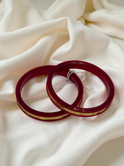 Dazzling Daily Elegance: 22K Gold Chip Comfort Bangles (Set of 2)