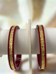 Dazzling Daily Elegance: 22K Gold Chip Comfort Bangles (Set of 2)
