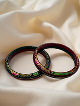 Exquisite Hand-Painted Red & Green Khadak Bangles with 22k (916) Gold