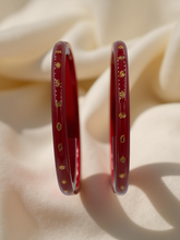 Exquisite Elegance: 22K Gold Fancy Teliya Lightweight Bangles (Set of 2)