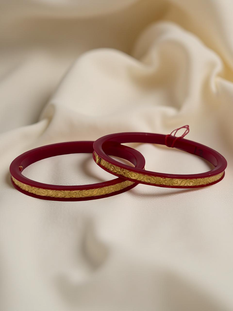 Dazzling Daily Elegance: 22K Gold Chip Comfort Bangles (Set of 2)