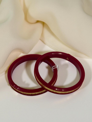 Dazzling Daily Elegance: 22K Gold Chip Comfort Bangles (Set of 2)