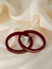 Dazzling Daily Elegance: 22K Gold Chip Comfort Bangles (Set of 2)