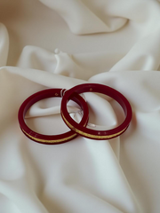 Dazzling Daily Elegance: 22K Gold Chip Comfort Bangles (Set of 2)