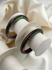 Exquisite Hand-Painted Red & Green Khadak Bangles with 22k (916) Gold