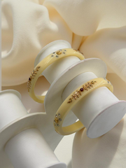 Exquisite Elegance: 22K Gold Fancy Teliya Lightweight Bangles (Set of 2)